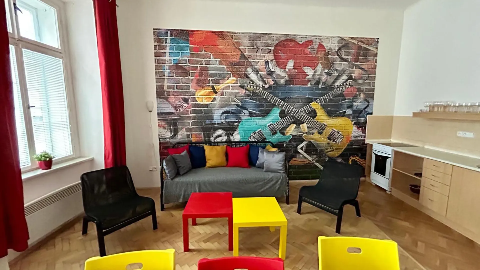 Party House Prague - Apartments Ve Smeckach 18, City Center!!