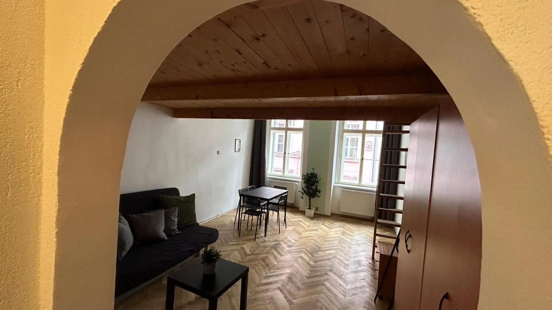 Party House Prague - Apartments Ve Smeckach 18, City Center!! Czech Republic