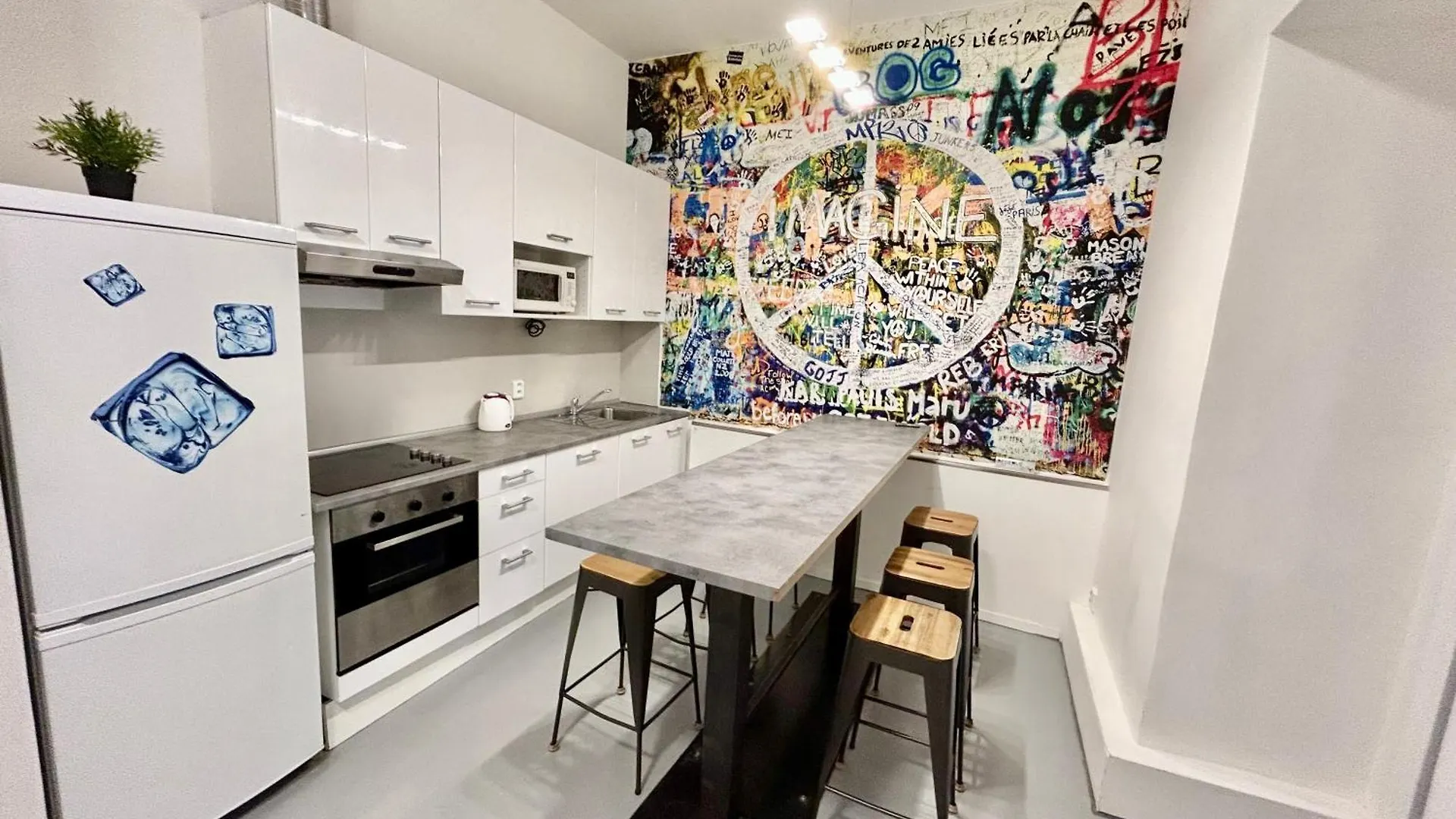 Party House Prague - Apartments Ve Smeckach 18, City Center!! Czech Republic